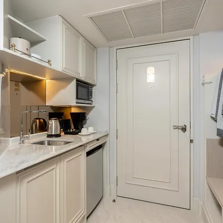 The Salil Hotel Riverside Bangkok Exterior photo A kitchenette